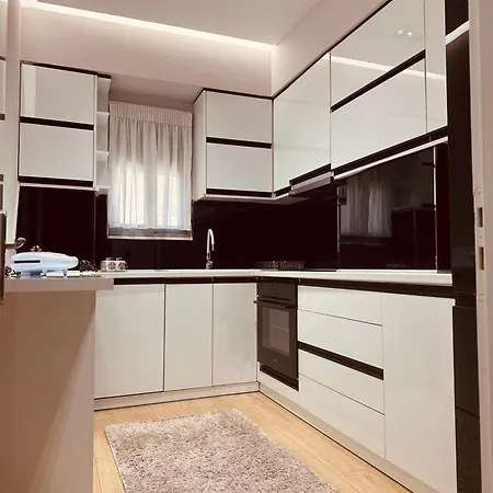 Vasili * Gjirokastër